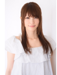 キャリアを引く女 吹き替え